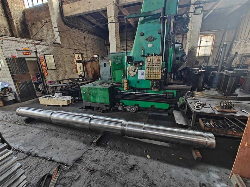 Custom Forged Main Shafts for Wind Turbines | ZT Gears Wind Farm Parts suppliers
